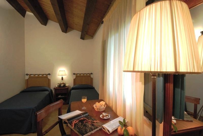 Hotel Relais Angimbe Calatafimi Exterior photo